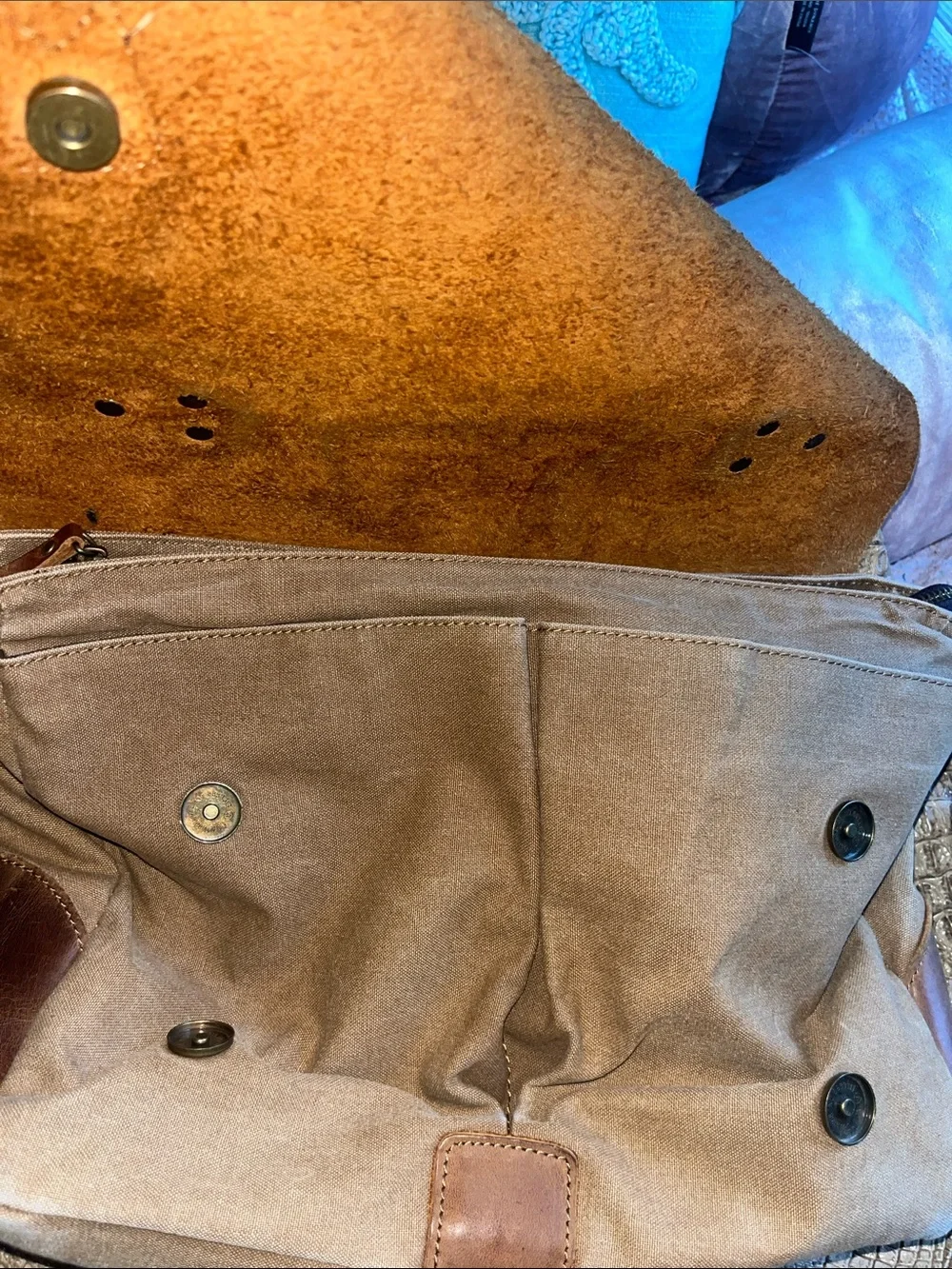 SMRITI Canvas and Leather Messenger Bag - Brown